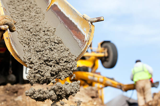 Best Concrete Sidewalk Installation in Hartford, MI